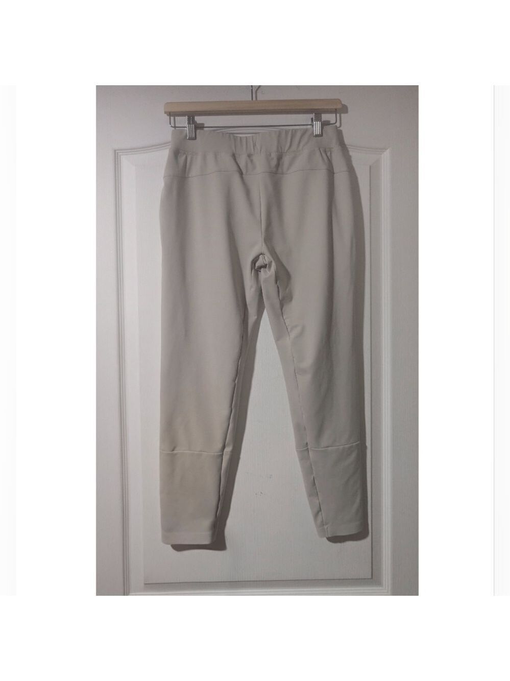 Alphalete | Trace Joggers In String Off-white - Picture 8 of 12